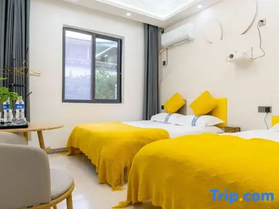 Xiangyu Homestay (Kaifeng Wanshui Mountain Song Dynasty Martial Arts City)