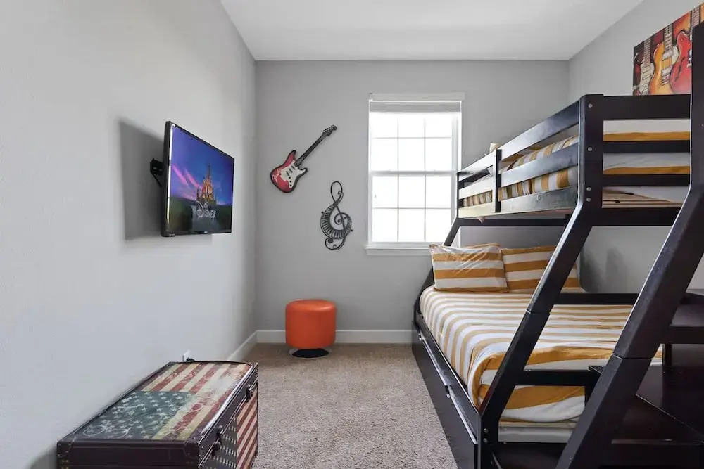 Comfortable Vacation Home up to 10 People Ef466