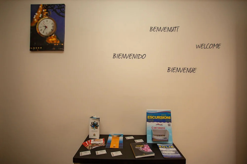 Rhegium Palace