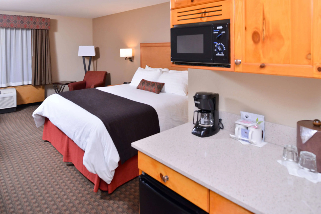 Best Western Plus Olympic Inn