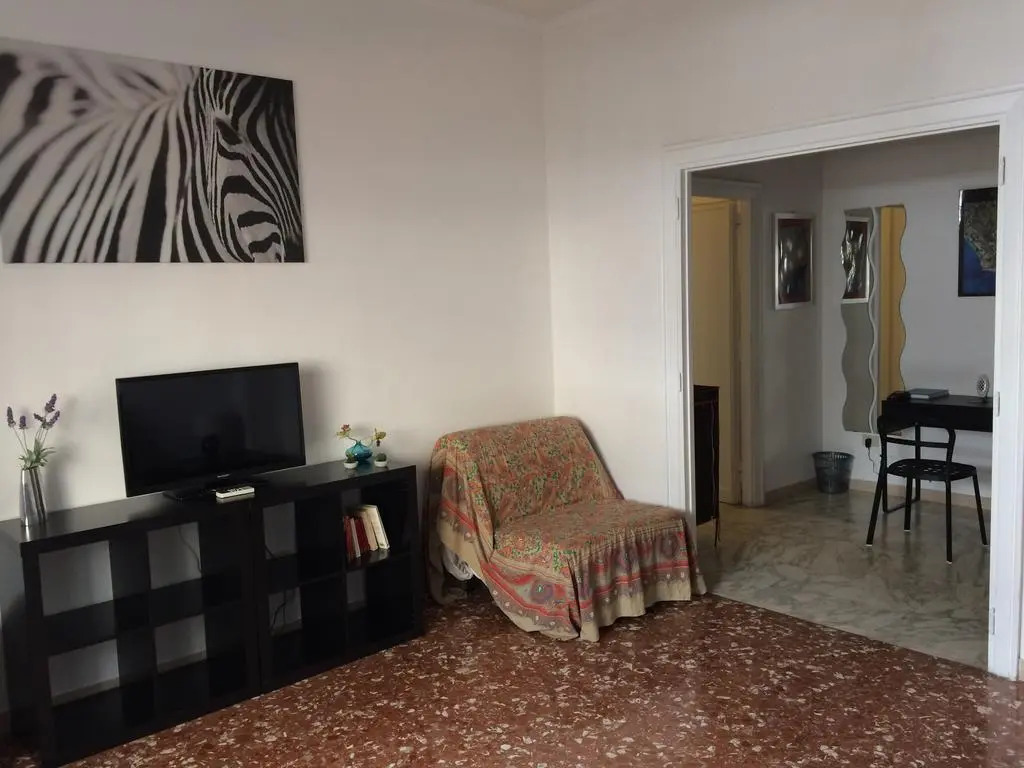 Romolo House