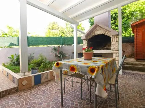 Apartment Josip 1649