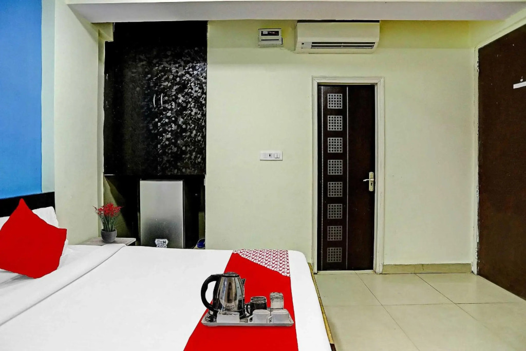 OYO Flagship 88302 Shyam Residency Near Lotus Temple