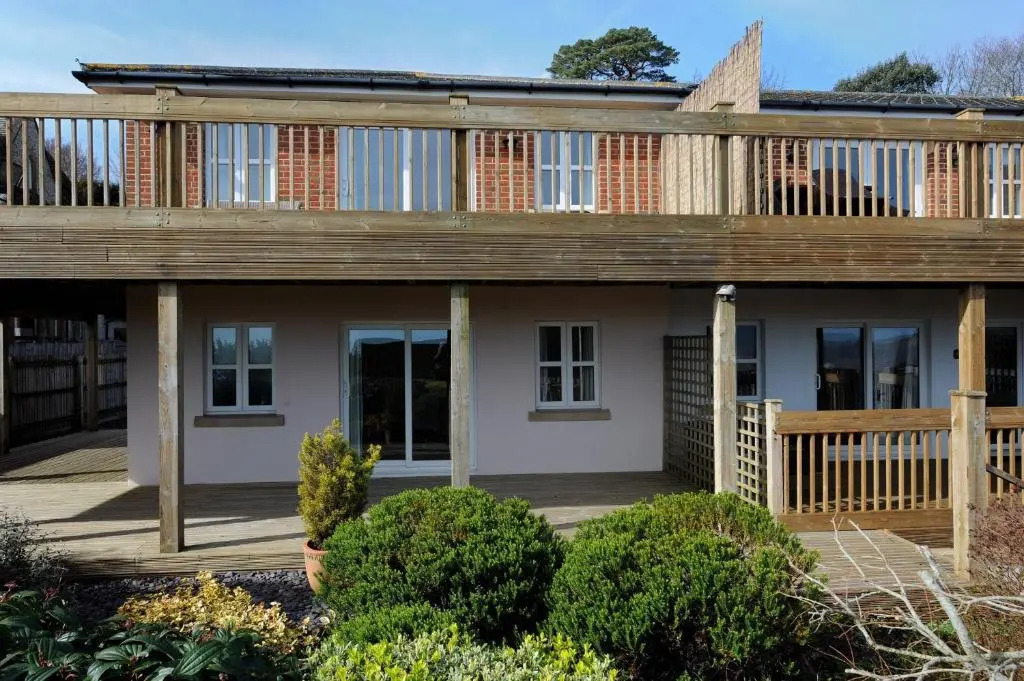 7 Coram Court