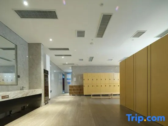 Qianyang  Haitang  Qianhu  Qesort   Hotel