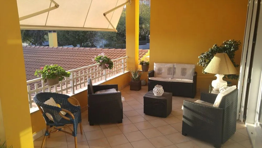 B&B Benjamin