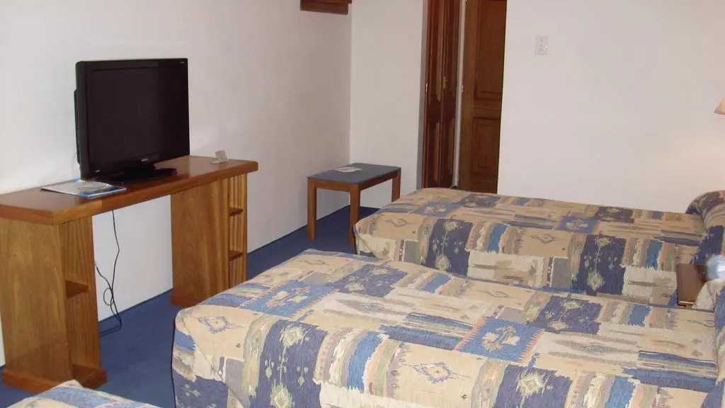 HOTEL SANTA CRUZ