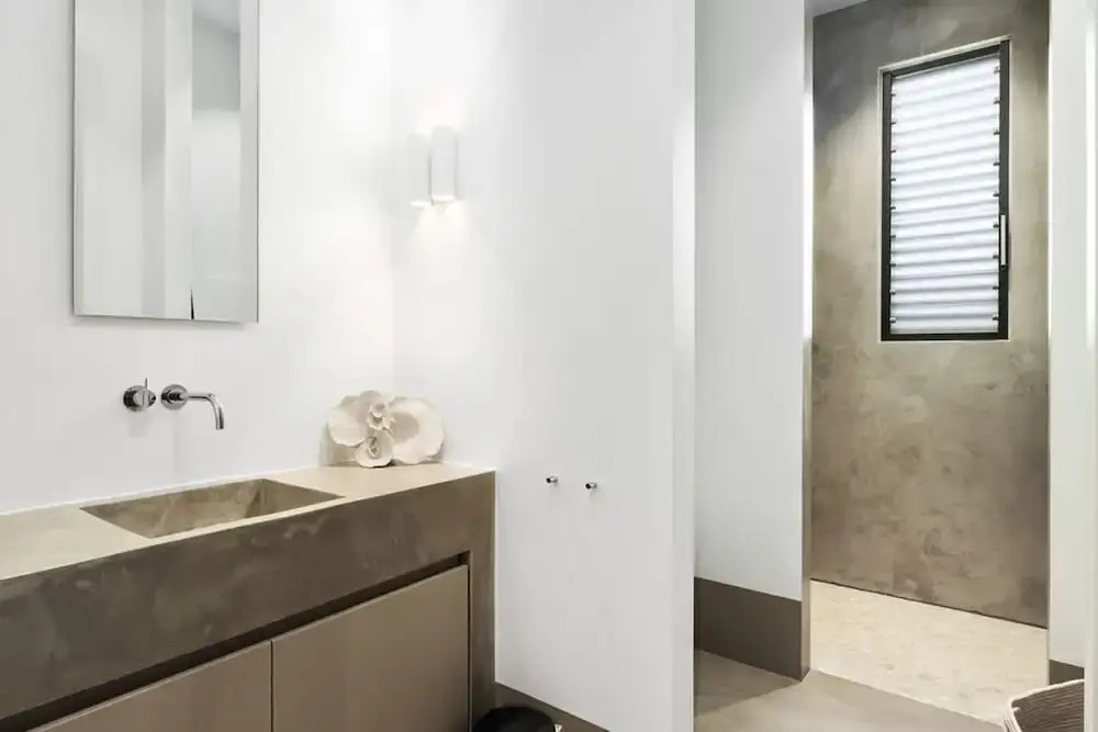 New Designer Villa King Beds Pool Near Beach