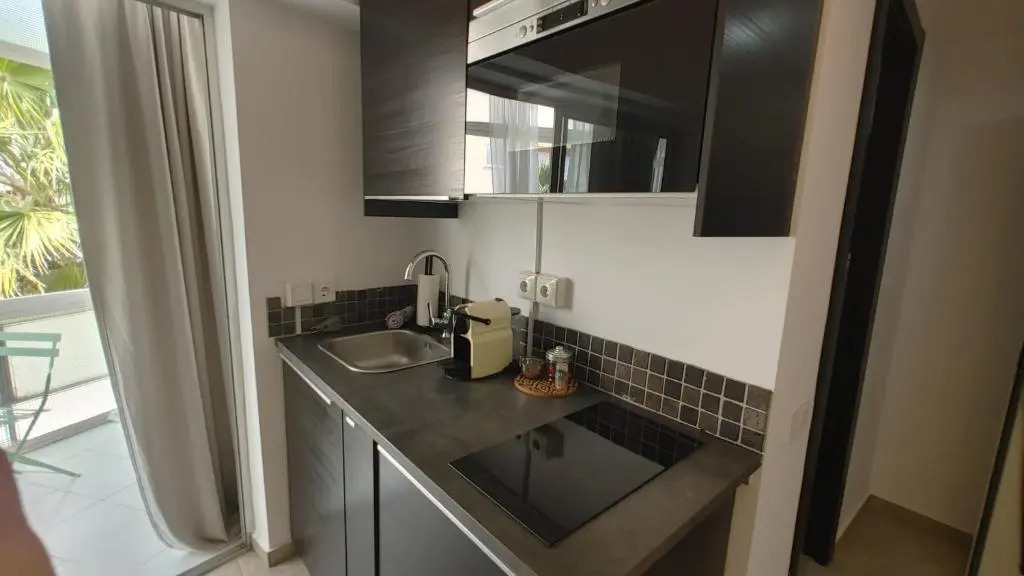 Begona City Center Studio 231