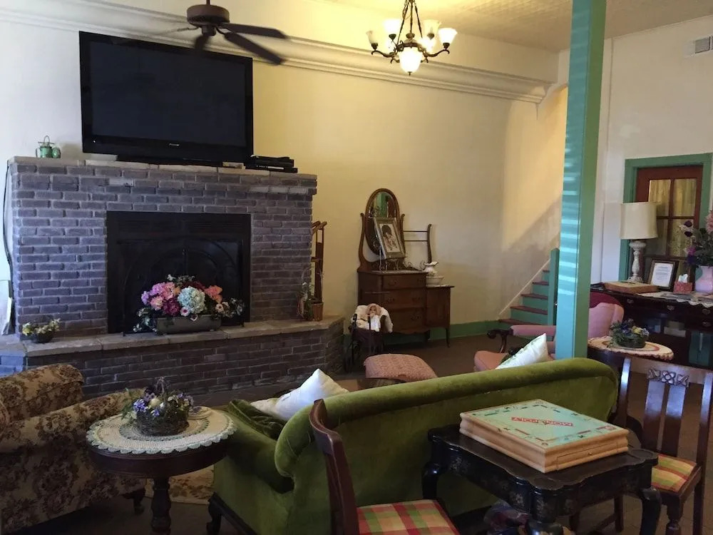 The Pallmer Inn