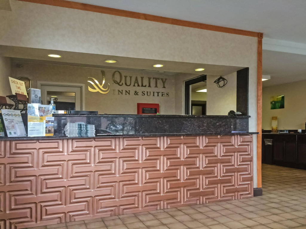 Comfort Inn & Suites Wyomissing-Reading