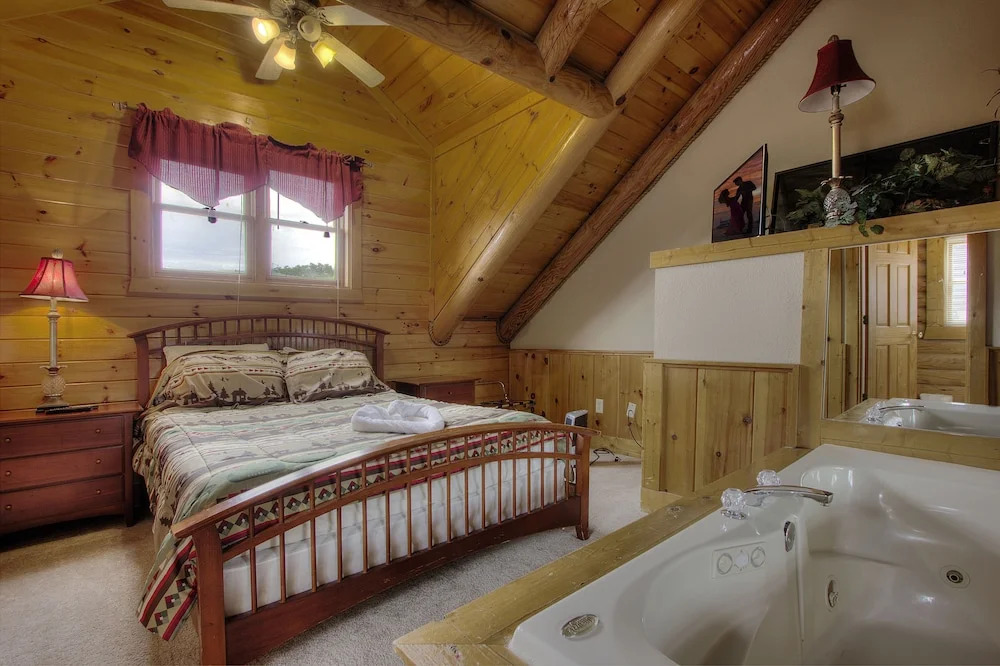 The Nutty Nook  287 - Two Bedroom Cabin