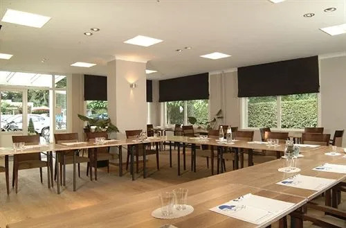 Hotel Den En Heuvel