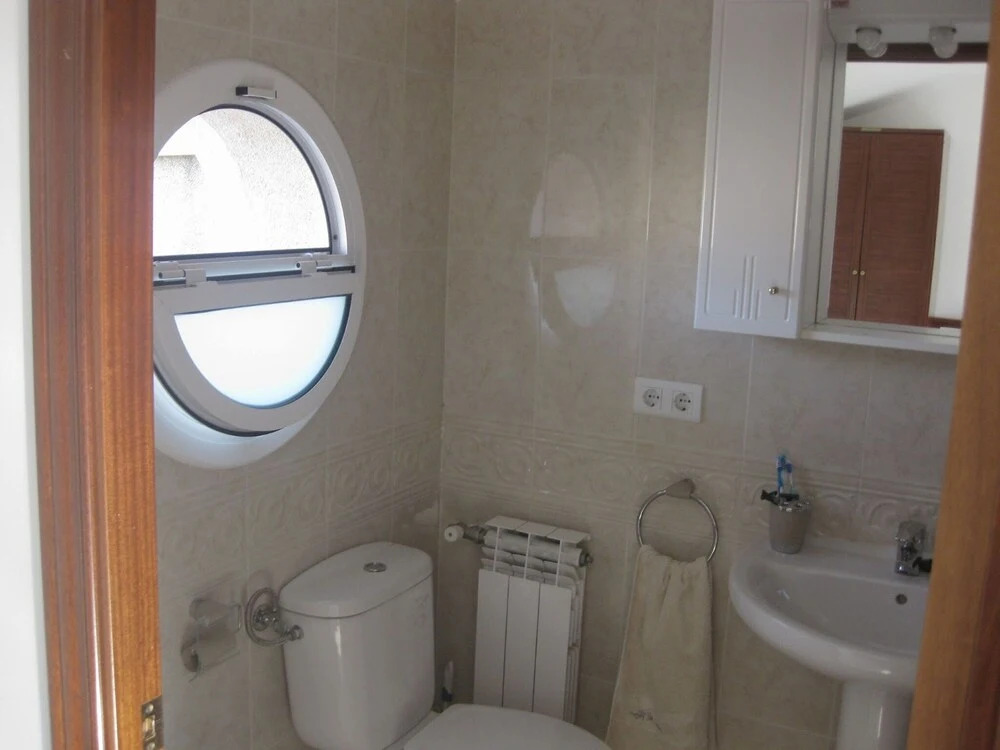 Lovely Holiday Home in Fràncas with Hot Tub