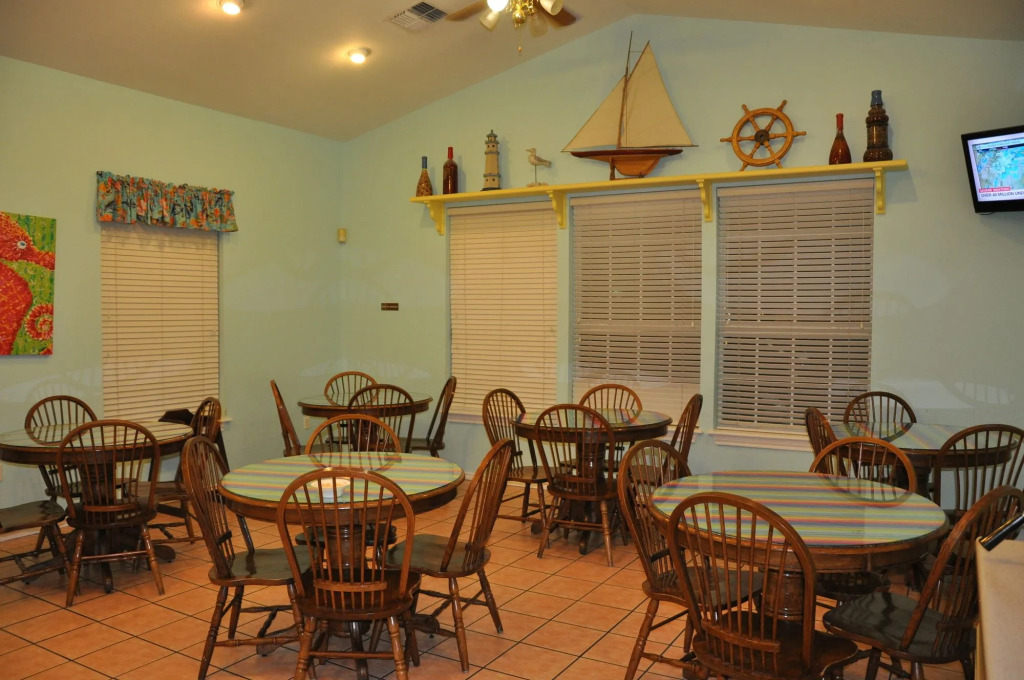 Plantation Suites and Conference Center