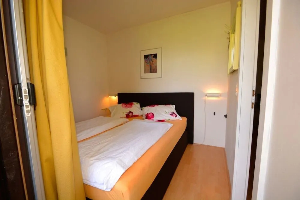 Low Budget Kaprun Apartments