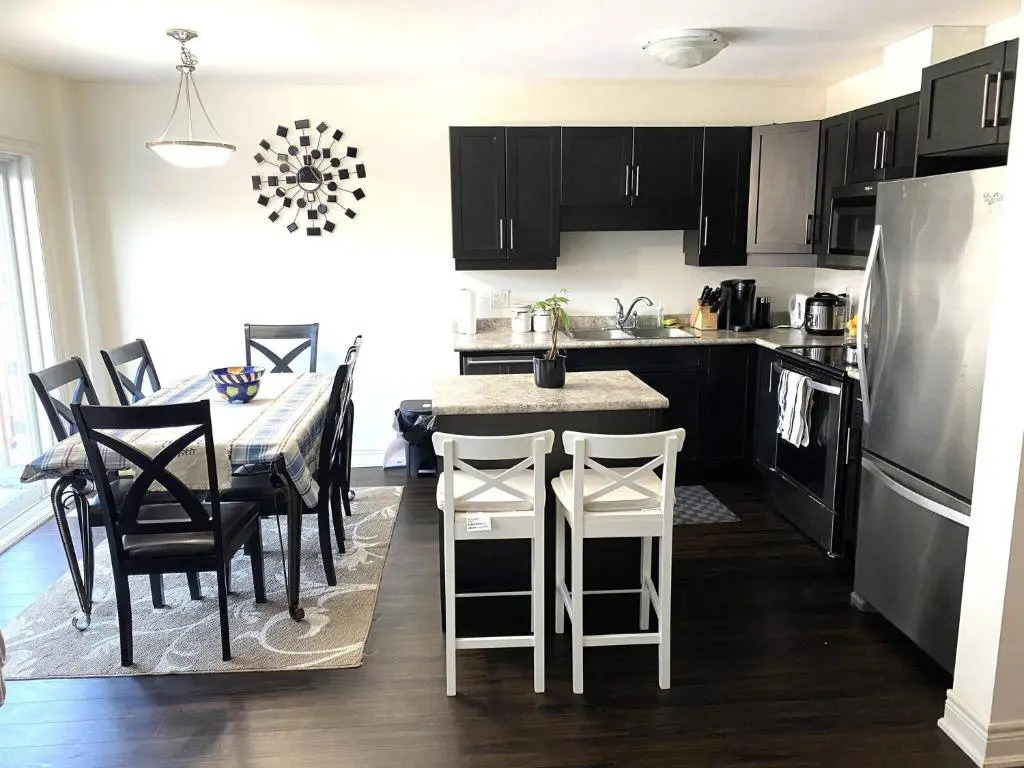 Niagara Sleeps 6 Cozy 3bed 3bath Near Falls