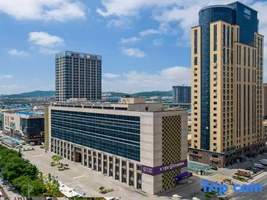 Tianxia Haojia Sunshine Smart Hotel (Weihai High-speed Railway Station Qingdao Middle Road)