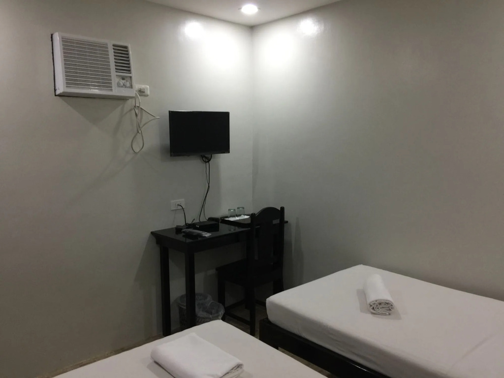 Sampaguita Suites Plaza Garcia