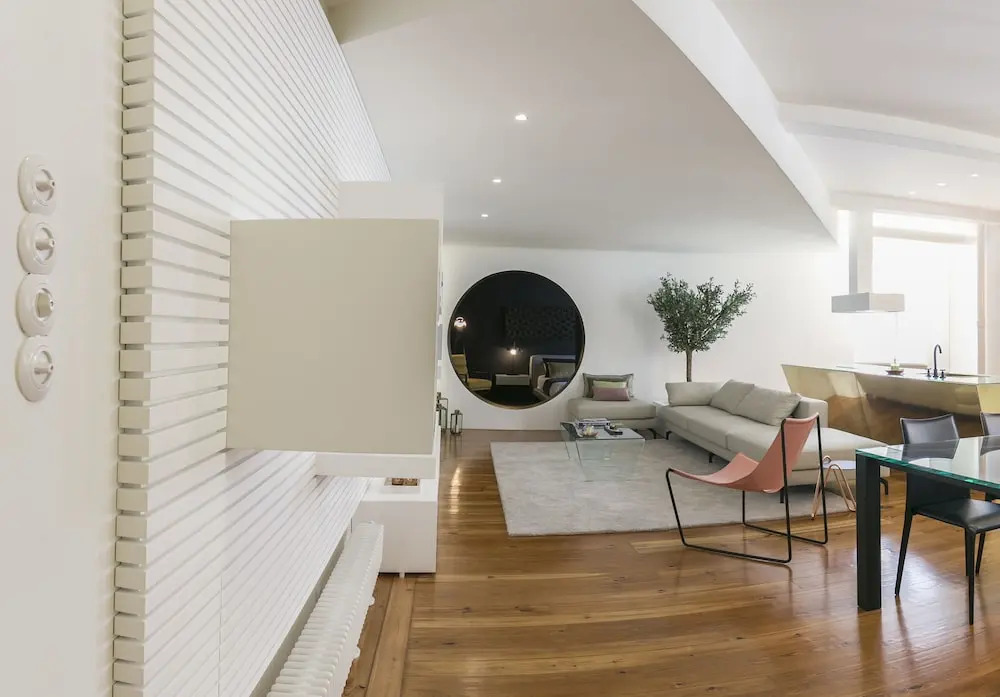 Koru Central Downtown Design Apartment