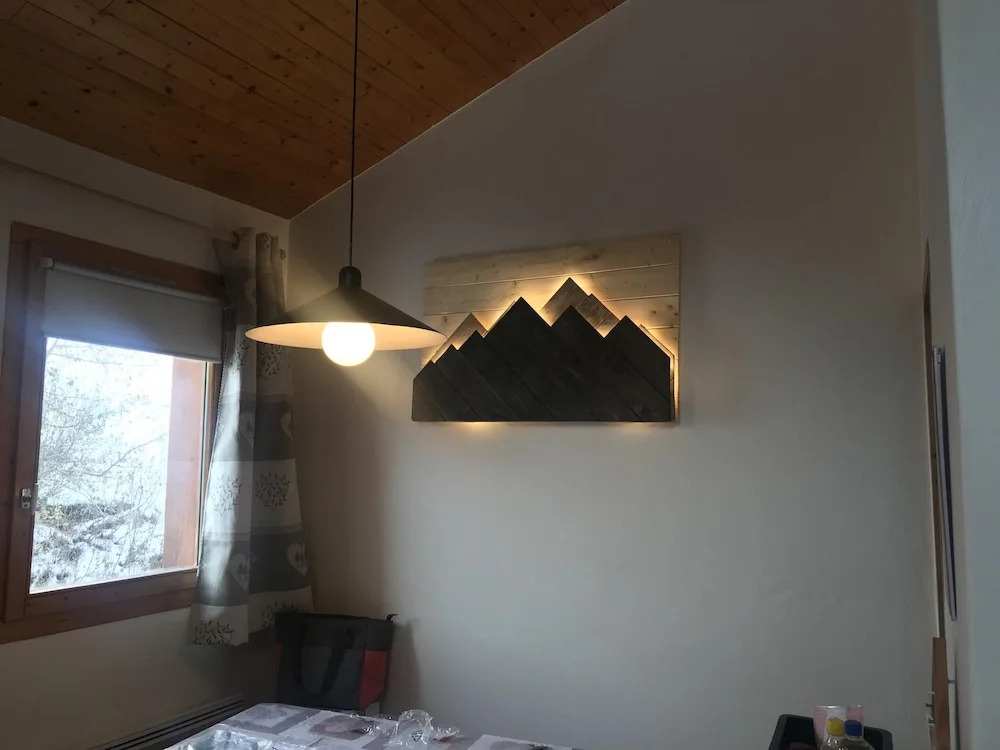 Apartment With 2 Bedrooms In Les Allues With Wonderful Mountain View Balcony And Wifi