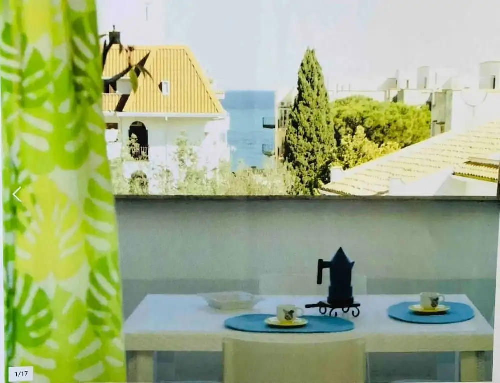 Lovely 2-bed Apartment in Giardini Naxos