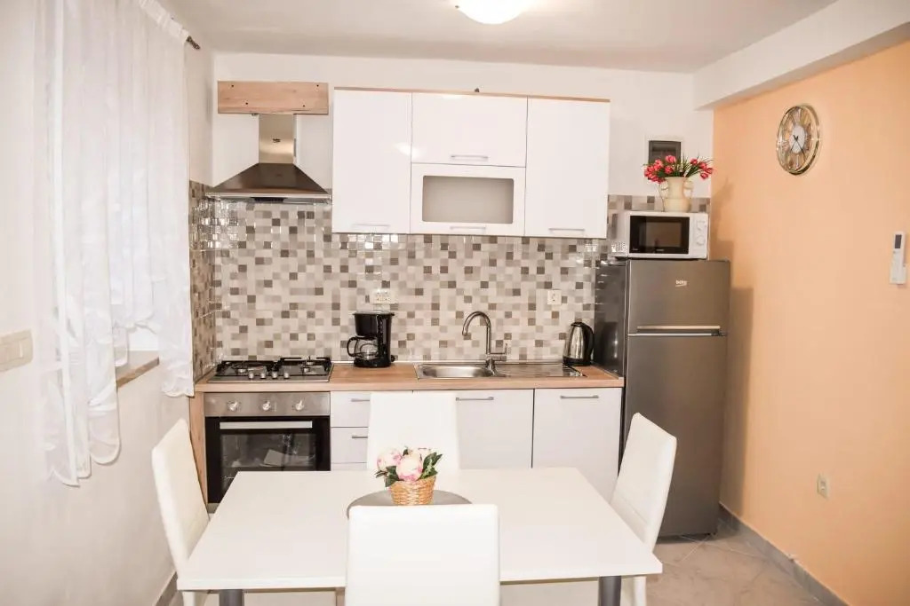 Studio apartman Moreno