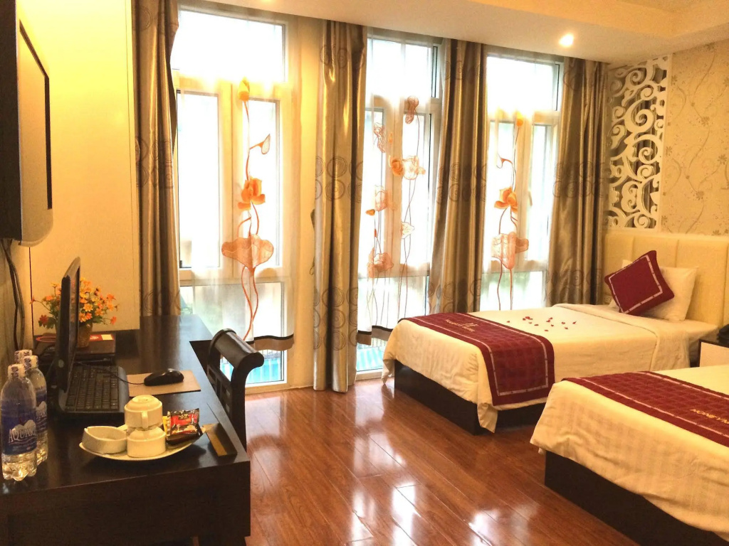 Hanoi Holiday Diamond Hotel