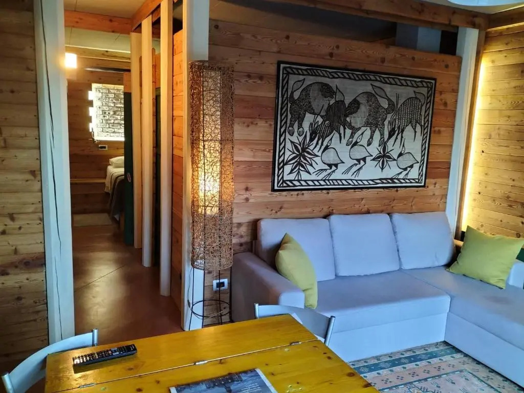 CaLuna Guest House