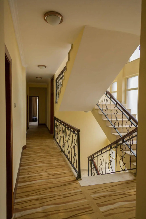 Home Town Addis Hotel