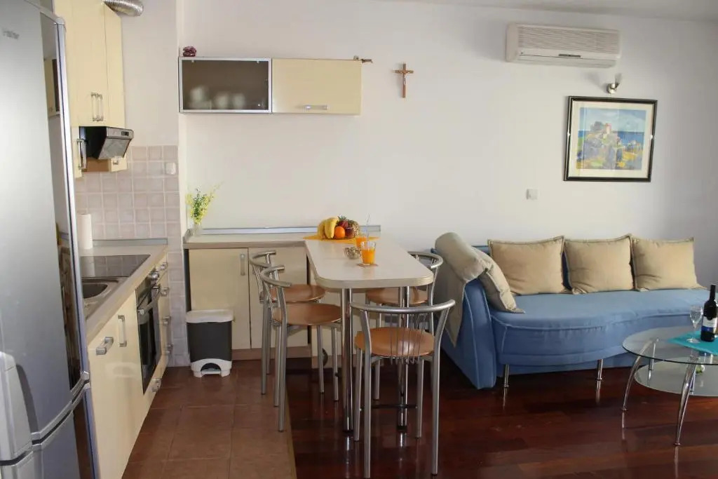 Apartment Beachfront