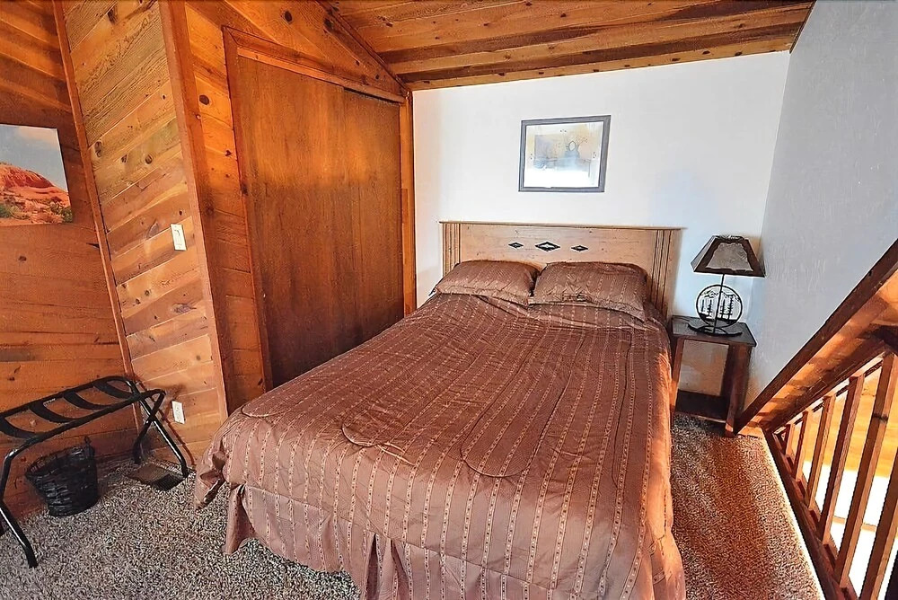 Guys Getaway - Two Bedroom Cabin