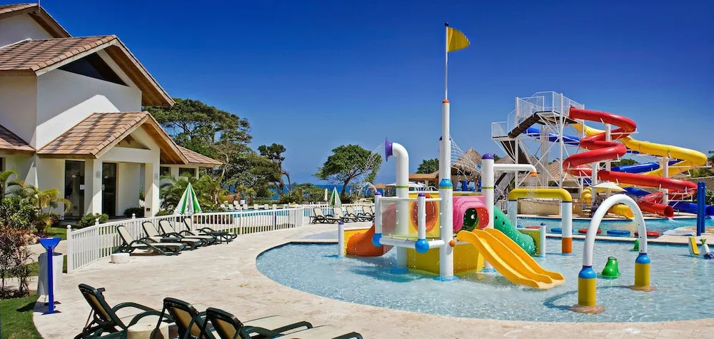 Ocean Village 16