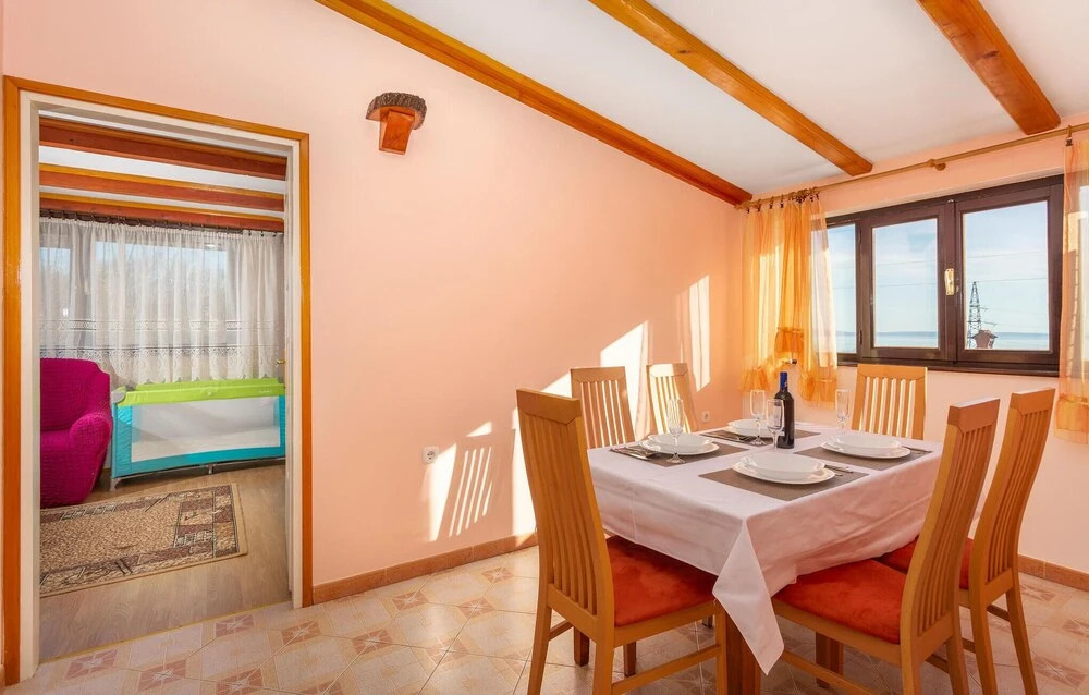 Awesome Apartment in Matulji With Wifi and 1 Bedrooms
