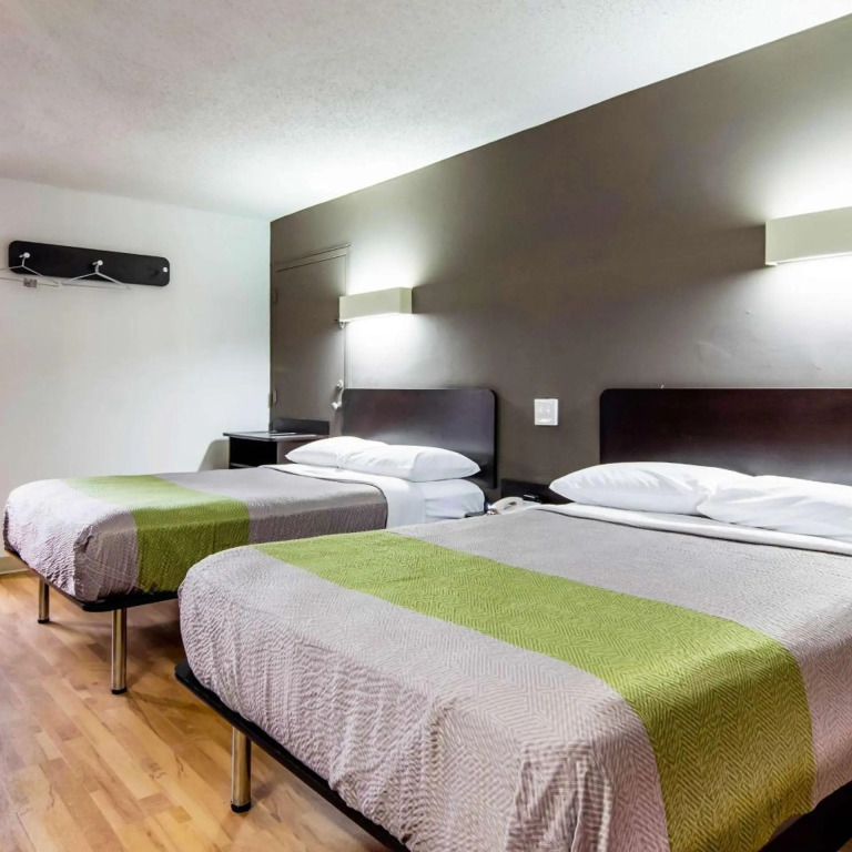 Studio 6 Extended Stay - Lagrange, GA