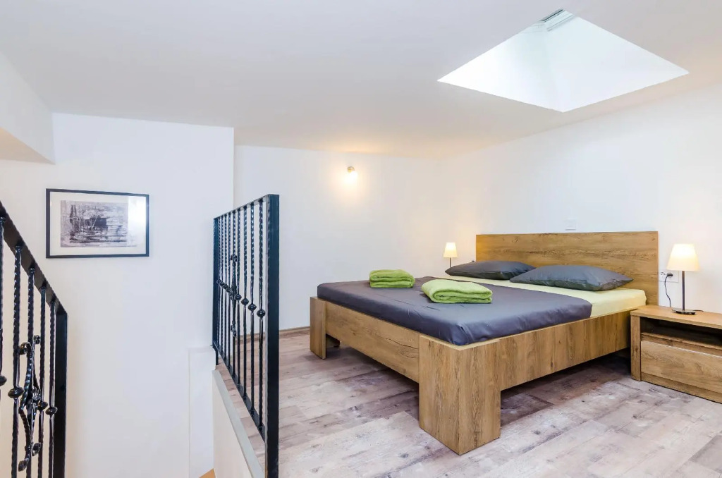 Rooms Baza