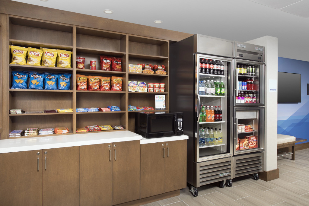 Holiday Inn Express Andover North - Lawrence by IHG