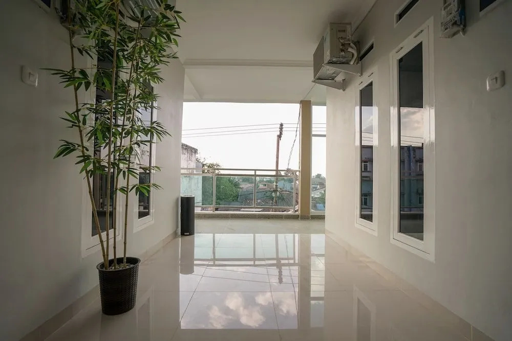 OYO 948 Vivi Residence Syariah Ii
