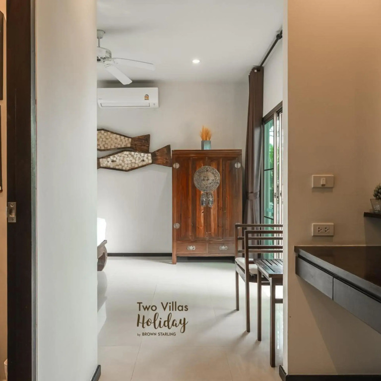 Two Villas Holiday: Oriental Style Nai Harn Beach