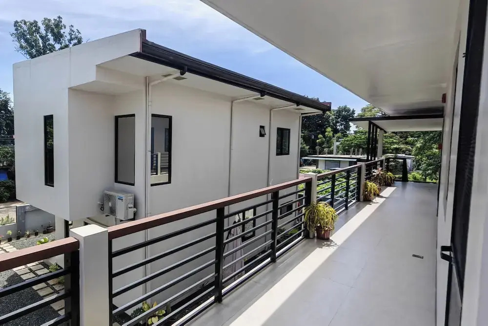 JMorino Pension House