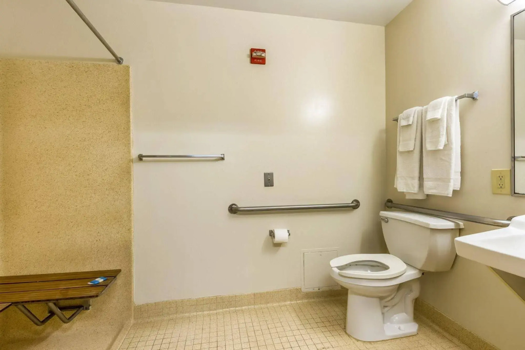 Studio 51 Extended Stay Hotel