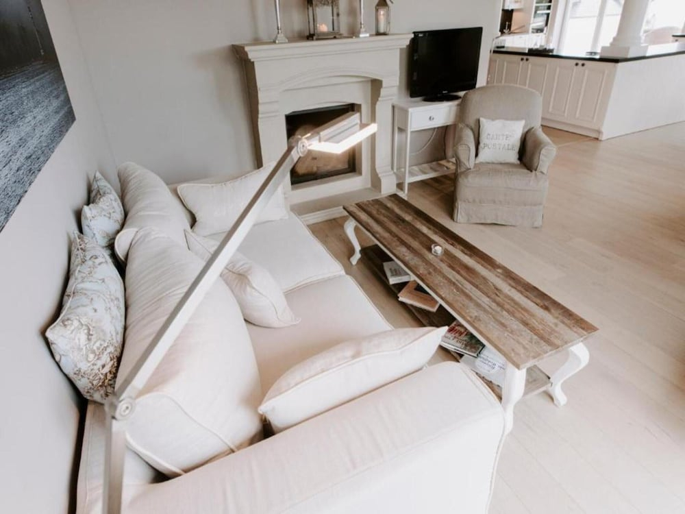 Heikendorf Penthouse Suite by Belvilla