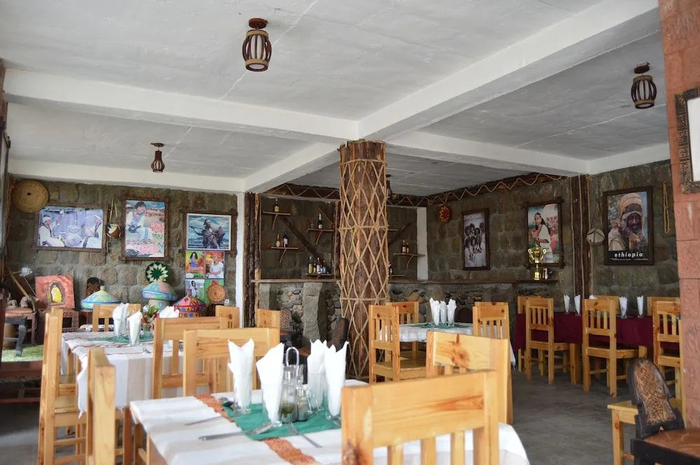 Zan-Seyoum Hotel