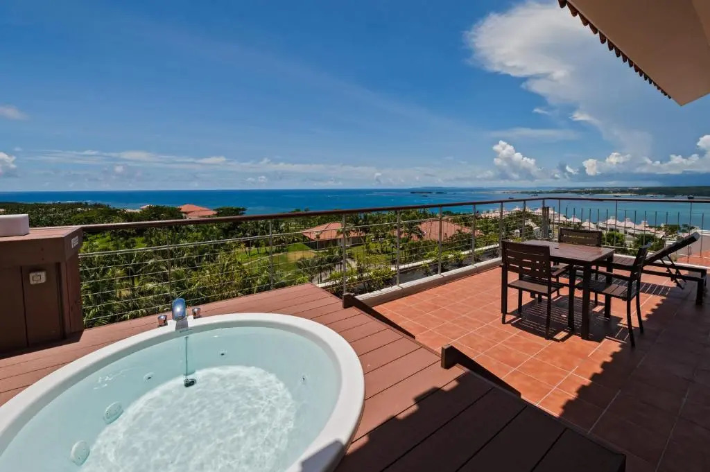Kanucha Bay Hotels & Villas