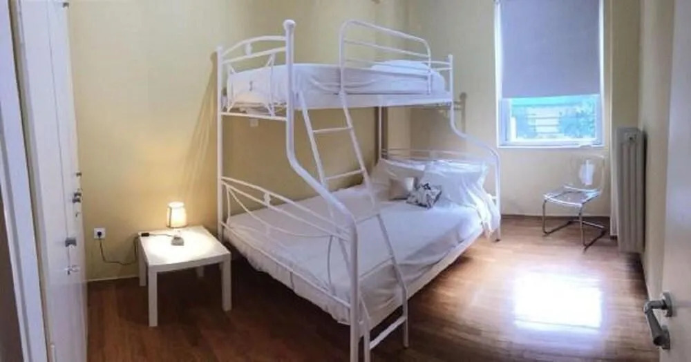 Koukaki 2bds Apartment