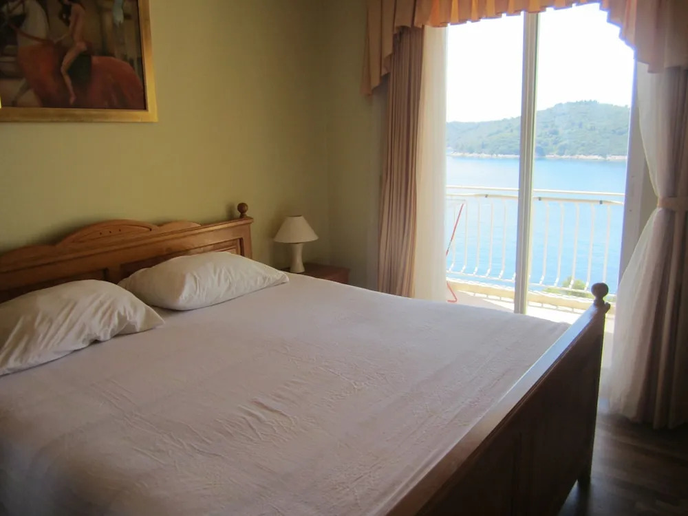 Majkovica Apartment