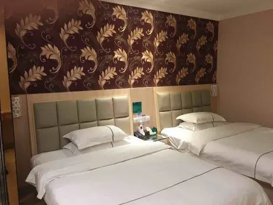 Yangchun Xinyue Hotel