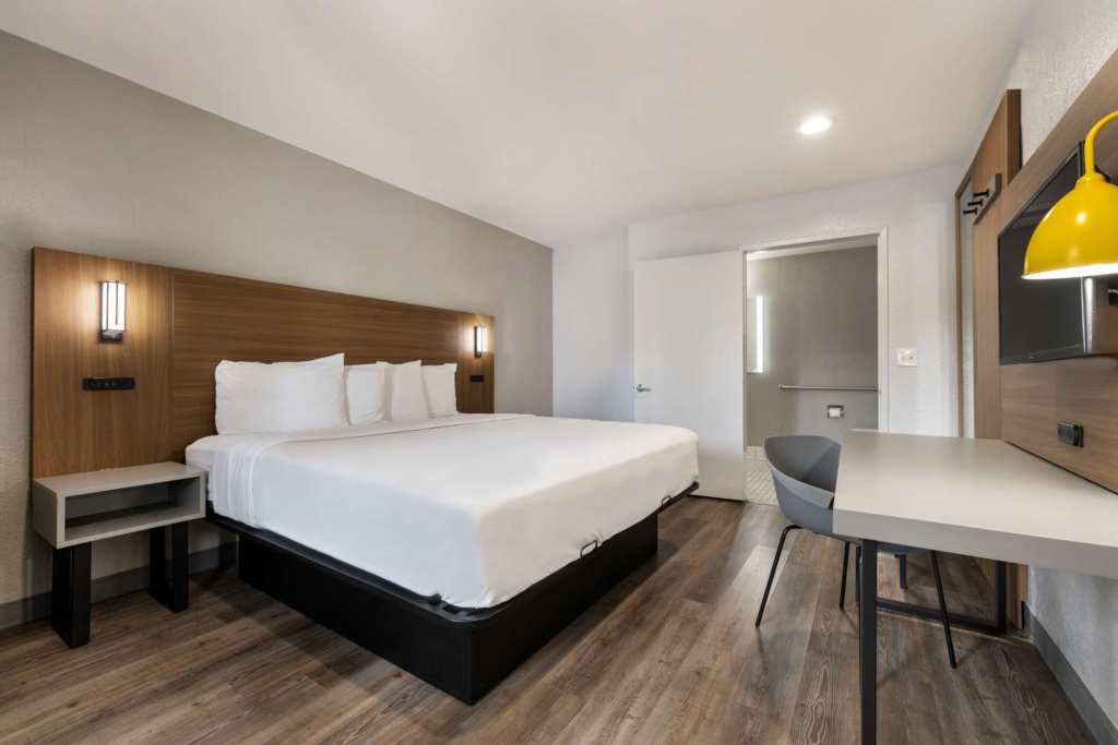 Motel 6-Santa Ana, CA