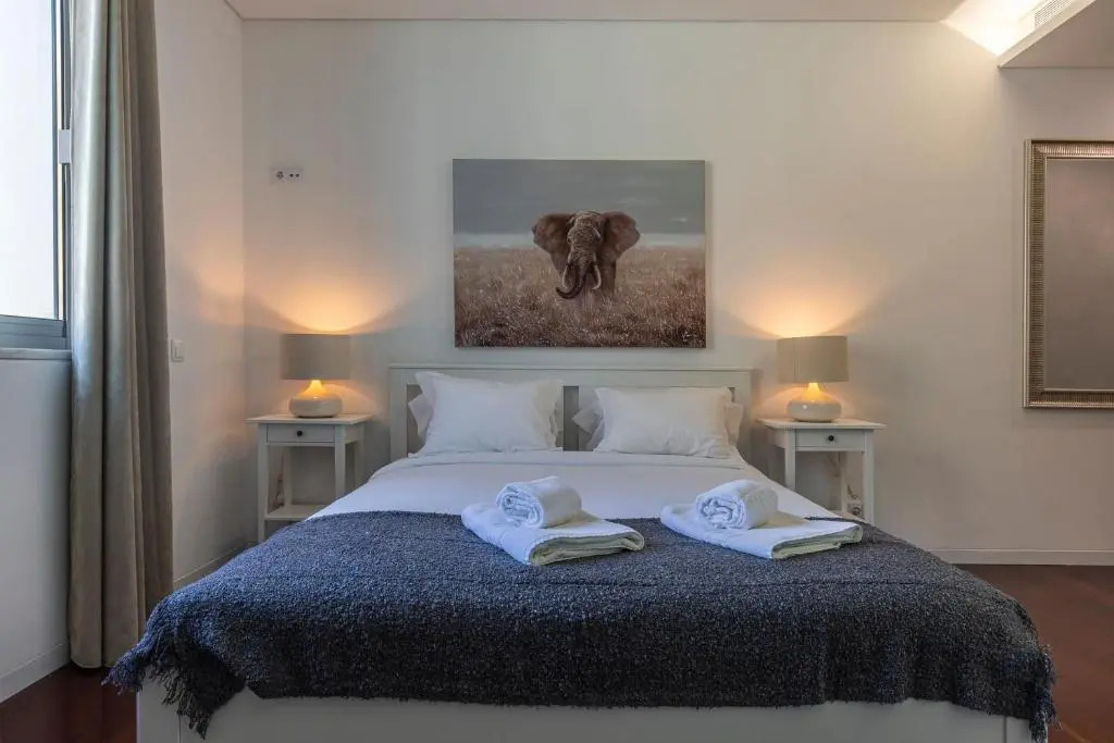 Touch of Class 2BDR Apartment by LovelyStay
