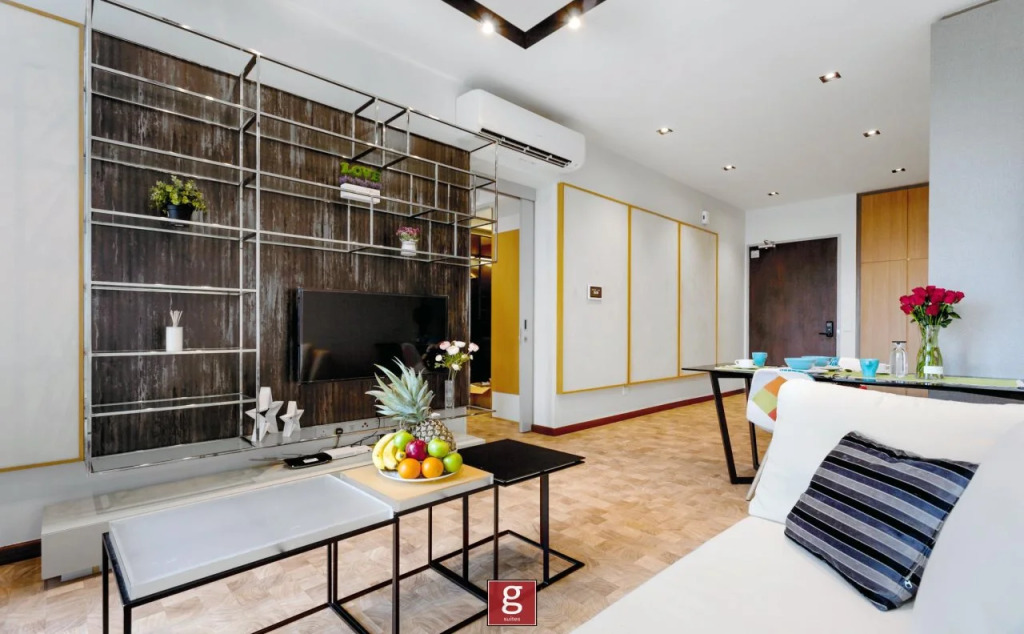 Expressionz Professional Suites by AURORA SUMMER SUITES